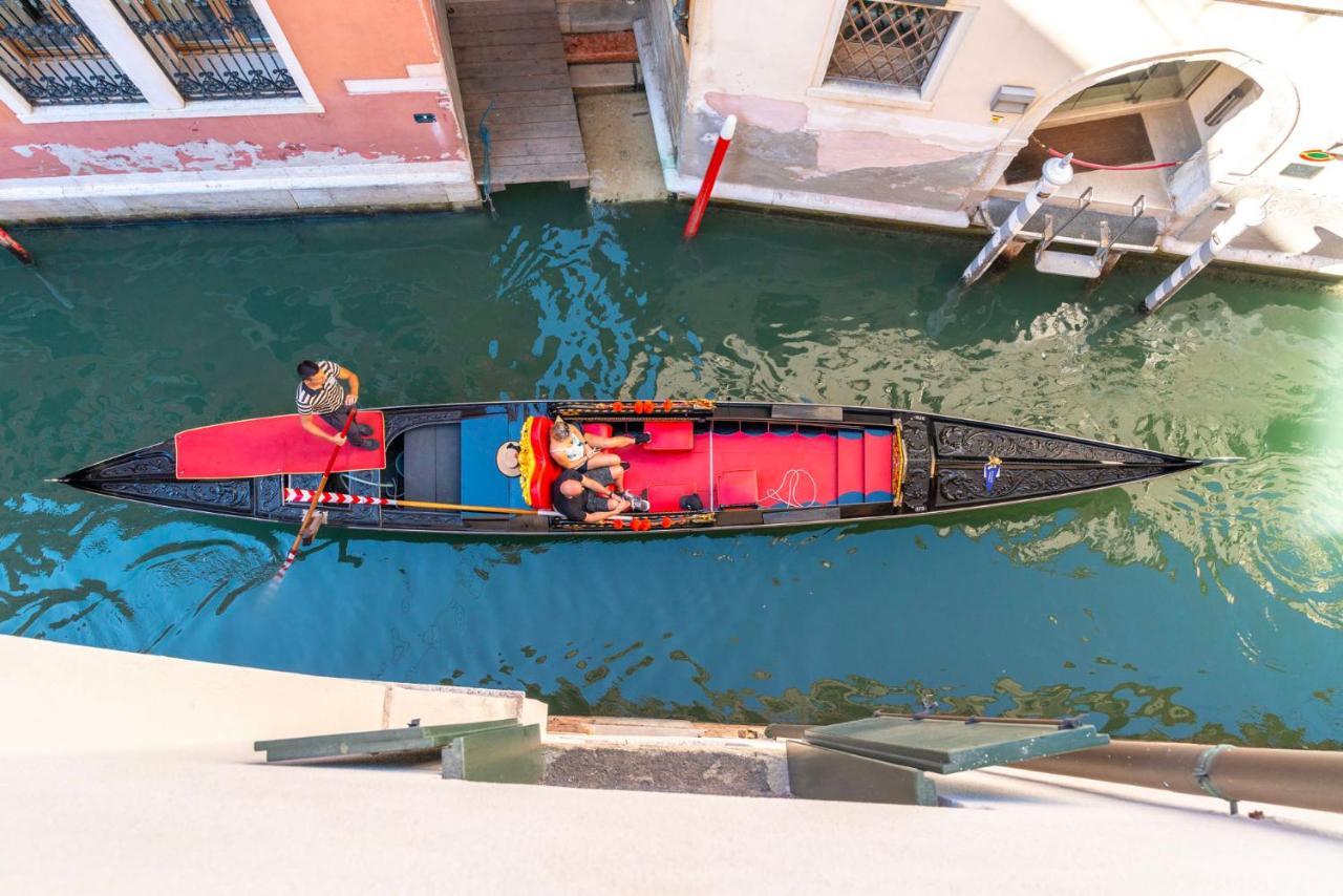 Ca' Laura - San Marco Canal View Venesia Bagian luar foto